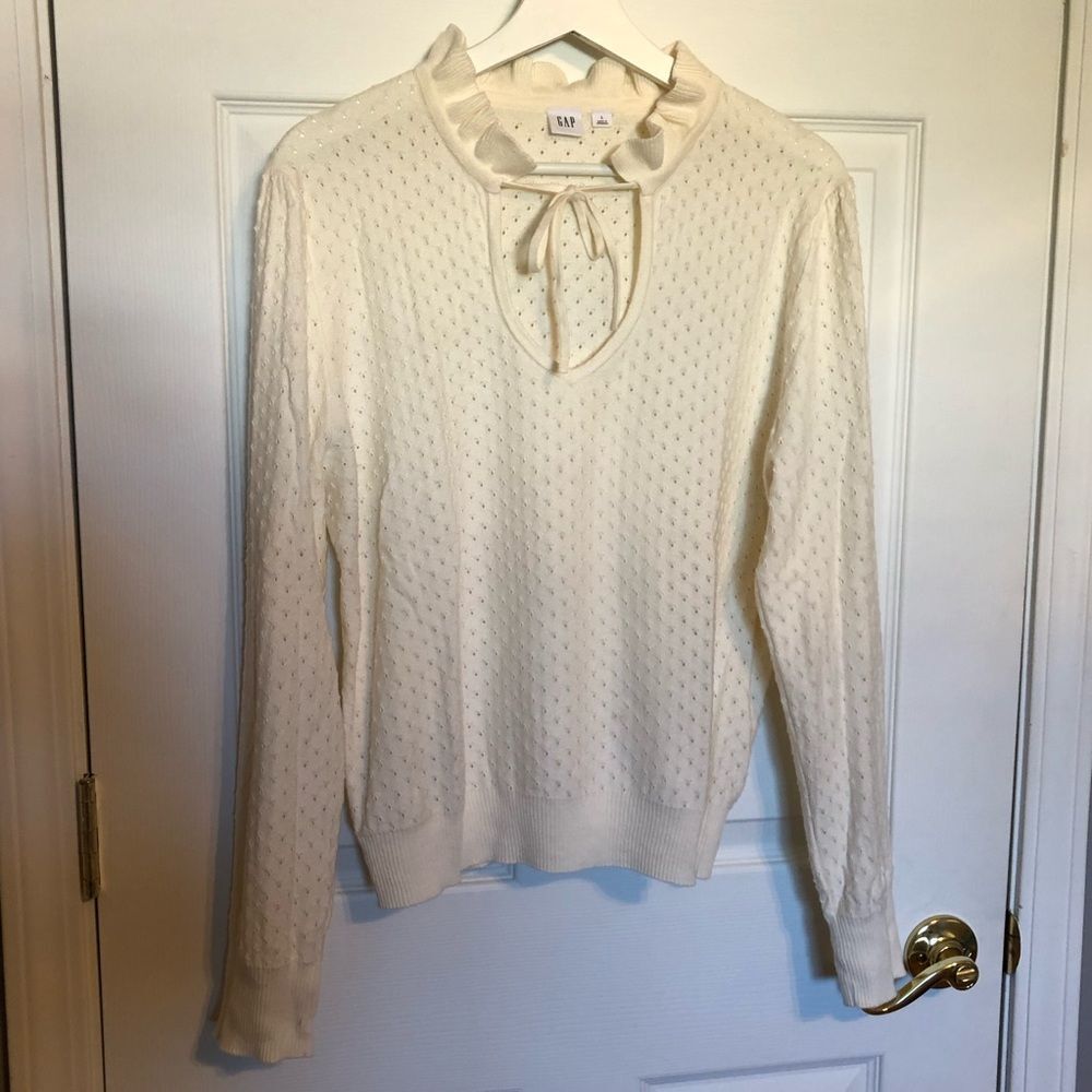 Gap Cream Eyelet Lace Detail Sweater Size Large